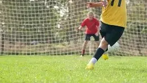 洛杉磯德比創歷史最高人潮！82110人湧現現場觀戰！